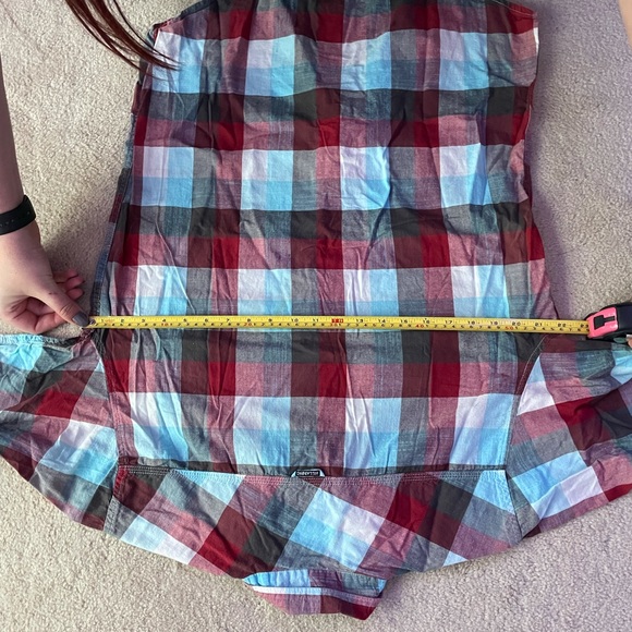 Men’s Billabong Button down - Short Sleeve - Picture 2 of 4